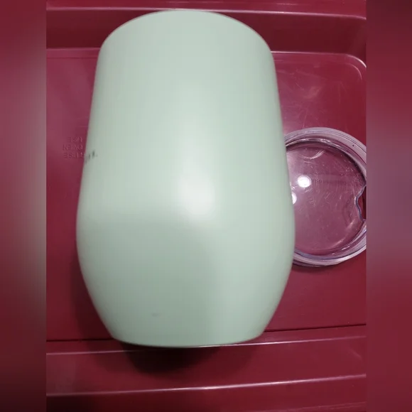 Rae Dunn insulated tumbler with lid, WINE seafoam green - Picture 4 of 7